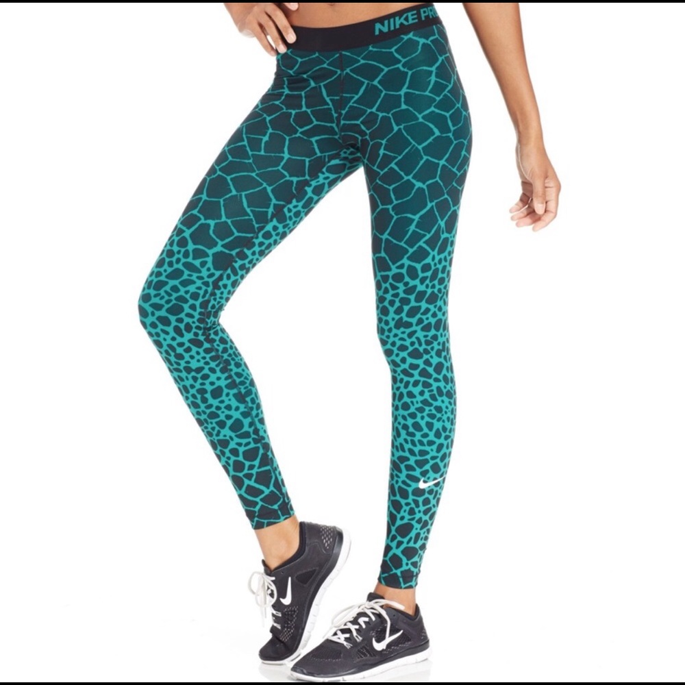 NIKE PRO DRI FIT XS Giraffe Print Legging Teal/Blk